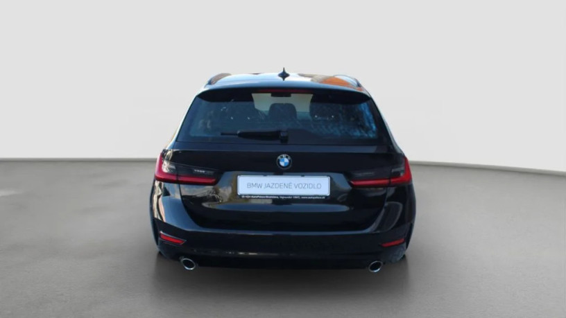bmw-rad-3-touring-320d-mhev-xdrive-at-140kw-big-3