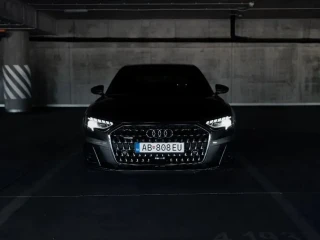 audi-a8-55-tfsi-quattro-facelift-zaruka-matrix-bang-olufsen-hd-hud