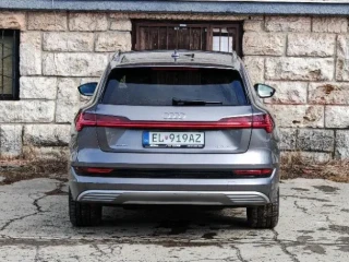 audi-e-tron-e-tron-50