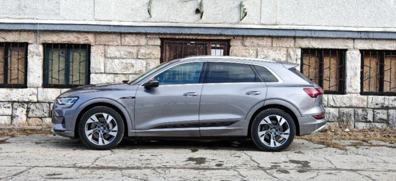 audi-e-tron-e-tron-50-big-1