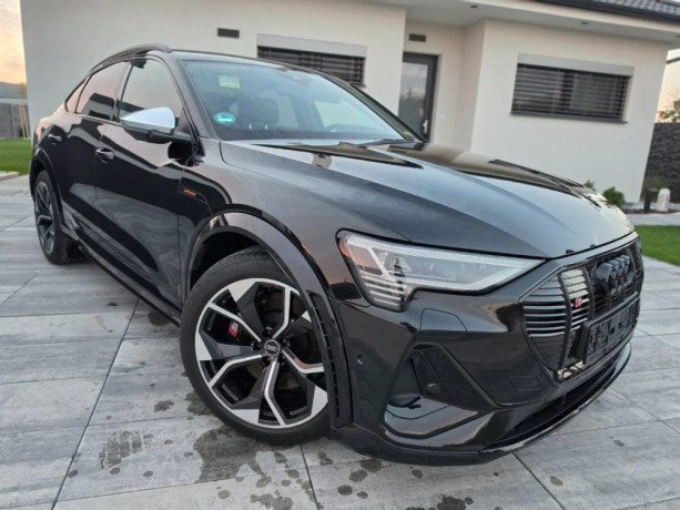 audi-e-tron-s-quattro-370kw-2022-hud-bo-tazne-nocne-hd-matrix-vzduch-360-big-0