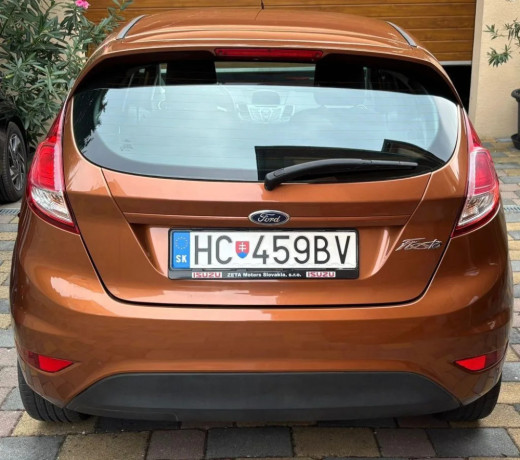 ford-fiesta-125-duratec-titanium-60kw82hp-m5-big-0