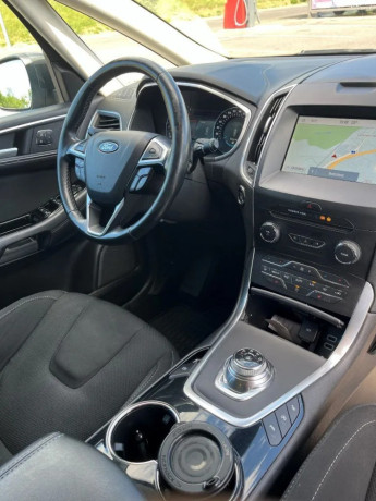 ford-s-max-20-tdci-190kw-4x4-a8-titanium-big-2
