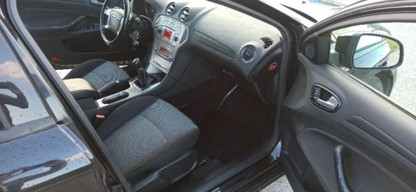 ford-mondeo-combi-predaj-big-3