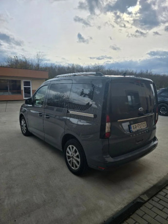 ford-tourneo-connect-20-tdci-ecoblue-titanium-5miest-90kw122hp-m6-big-3