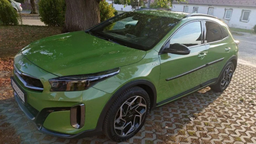 kia-xceed-15-benzin-103kw-automat-prevodovka-big-1