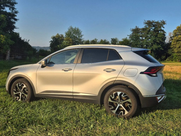 kia-sportage-16-t-gdi-gold-118kw160hp-m6-big-3