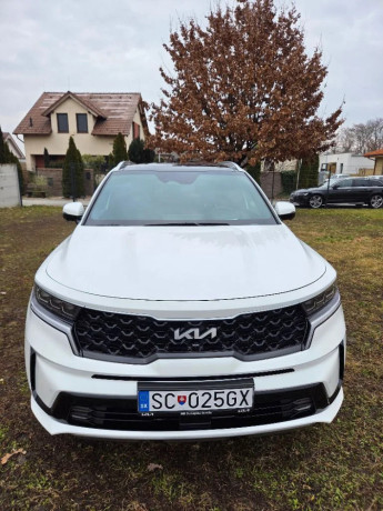 kia-sorento-platinum-hybrid-4x4-snow-white-pearl-03-2023-big-0