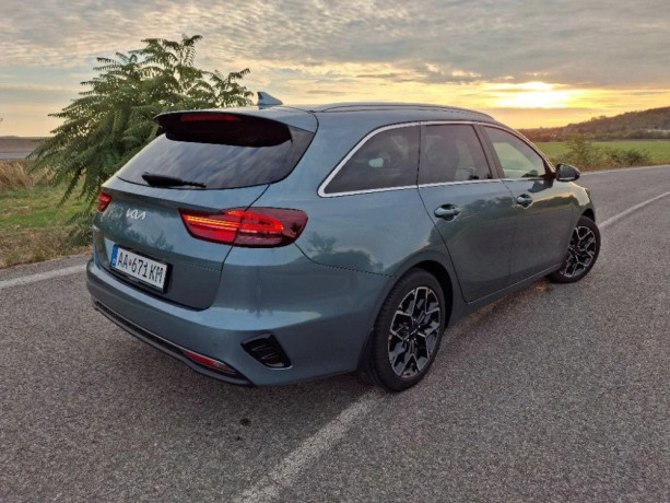 kia-ceed-sw-15-t-gdi-sport-103kw140hp-m6-big-3