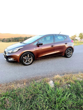 kia-ceed-14-benzin-175000km-big-0