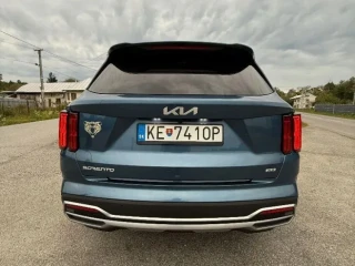 kia-sorento-22-crdi-platinum-148kw202hp-a8