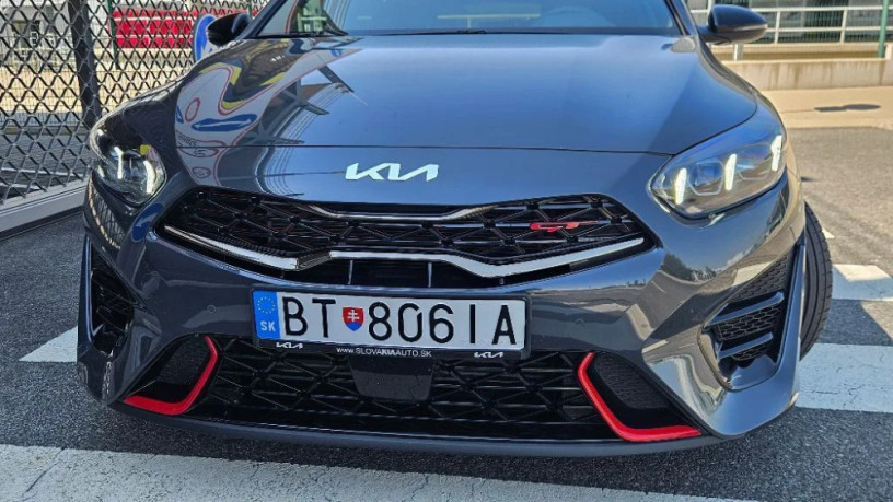 kia-pro-ceed-16-t-gdi-gt-at-150kw-204hp-big-3