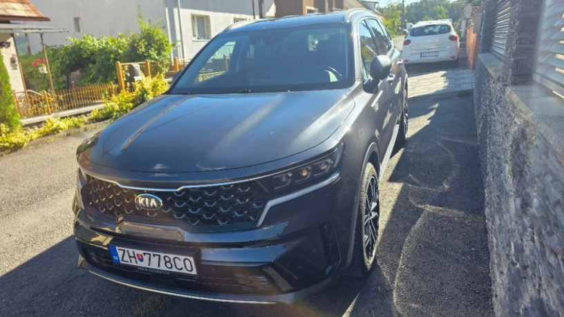 kia-sorento-22-crdi-gold-148kw202hp-a8-big-2