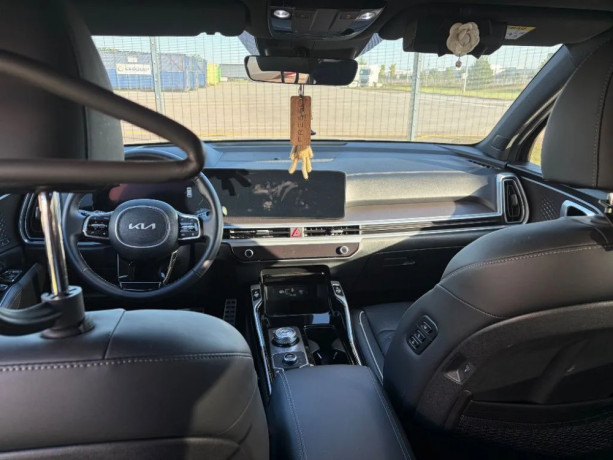 kia-sorento-kia-sorento-22-crdi-a8-dct-awd-platinum-7p-big-3