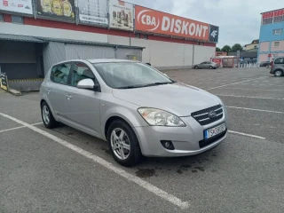 kia-ceed-kia-cees