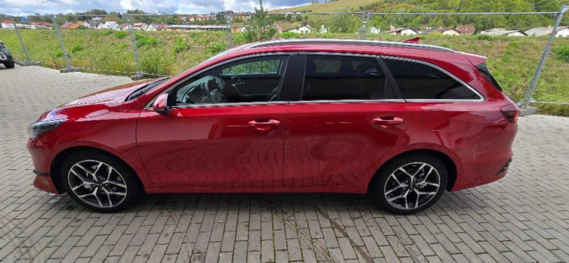 kia-ceed-sw-ceed-sw-15-t-gdi-gold-at-103kw140hp-a7-big-3