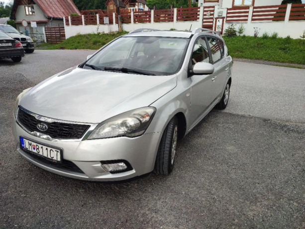 kia-ceed-sw-kia-ceed-sw-kia-ceed-sw-kia-ceed-sw-kia-ceed-sw-ceed-sw-16-crdi-vgt-ex-66kw90hp-m6-big-2
