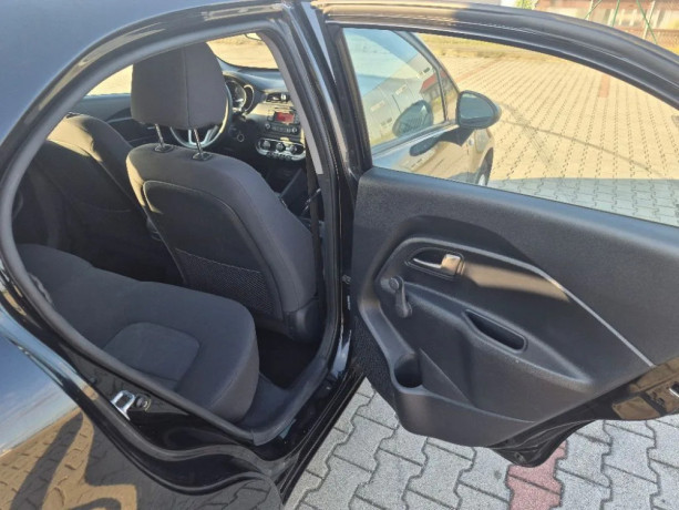 kia-rio-11-crdi-ex-55kw75hp-m6-big-2