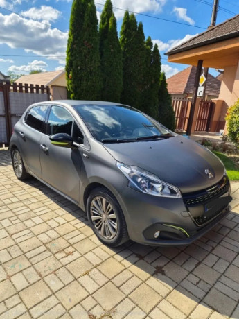 peugeot-208-12-puretech-82k-1-majitel-41-000-km-aut-klima-top-stav-big-0