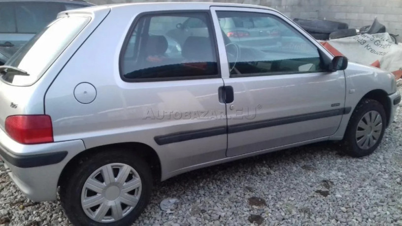 peugeot-106-10-xn-big-3