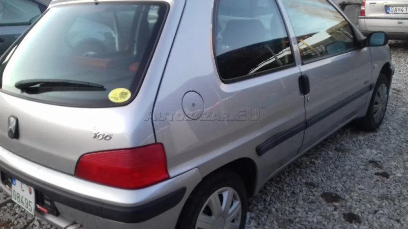 peugeot-106-10-xn-big-0