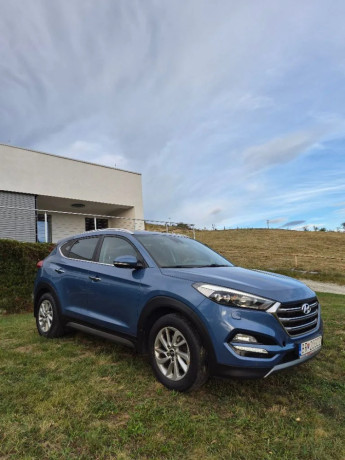 hyundai-tucson-20-crdi-4x4-automat-big-2
