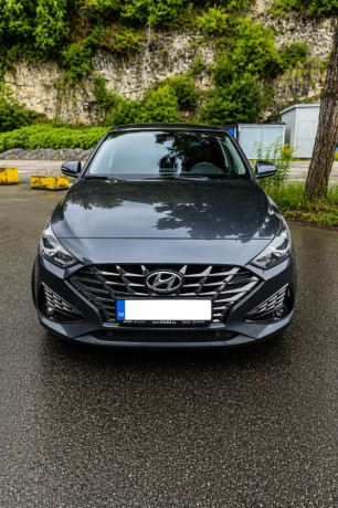 hyundai-i30-15i-cvvt-family-81kw110hp-m6-big-0