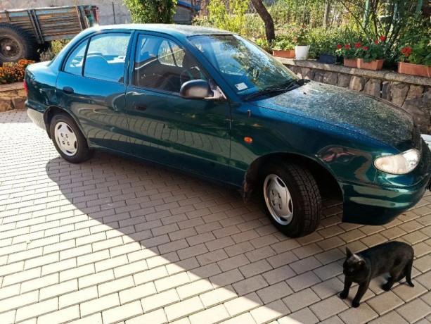 hyundai-accent-hyundai-accent-big-0