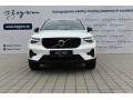 volvo-xc40-b3-p-plus-mhev-small-0