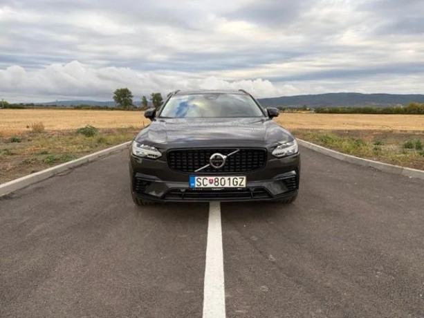 volvo-v90-t6-awd-recharge-plus-dark-aut-big-3