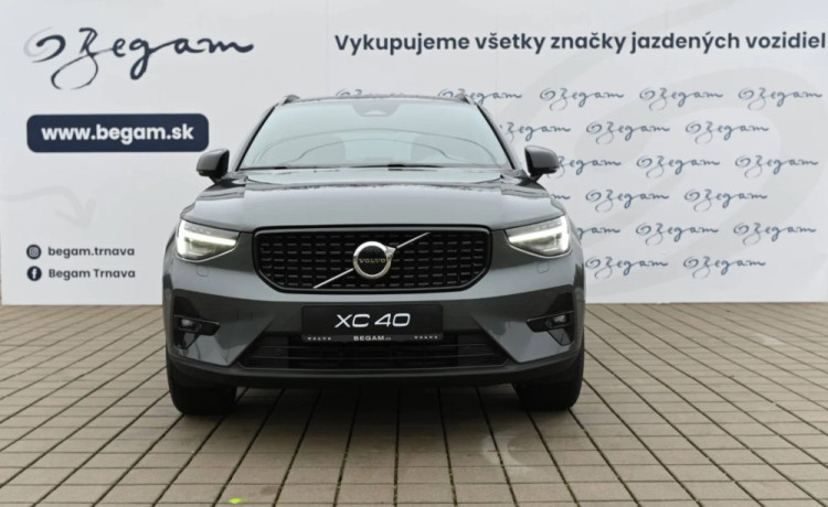 volvo-xc40-b3-p-plus-dark-at-fwd-dct-big-0