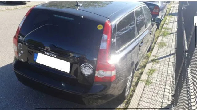 volvo-v50-18-momentum-2005-lpgbenzin-od-2018-264-tkm-92-kw-m5-po-go-motora-2021-big-2