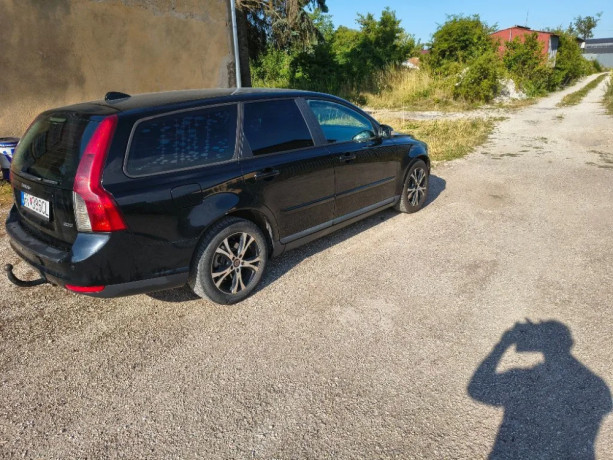 volvo-v50-20-d-100kw136hp-m6-big-1