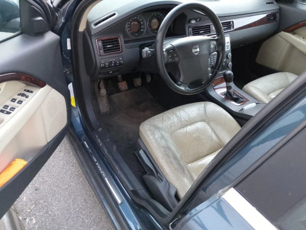 volvo-s80-24-d-kinetic-120kw163hp-m6-big-3