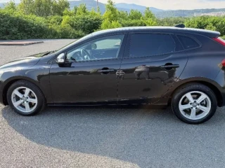 volvo-v40-d2