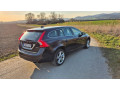 volvo-v60-volvo-v60-plug-in-hybrid-d6-naftael-small-3