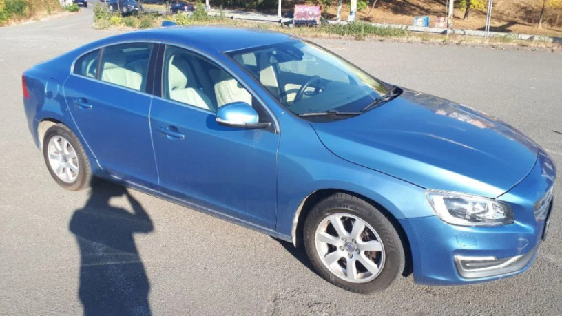 volvo-s60-20tdi-100kw-big-1