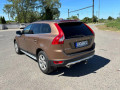 volvo-xc60-d5-awd-momentum-geartronic-small-1