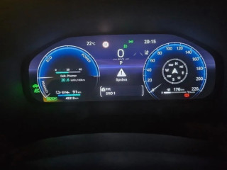 toyota-rav4-x-4-136-kw-perletova-metaliza-predlzena-zaruka-160000-km