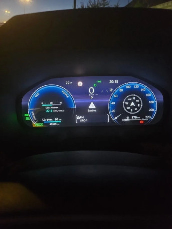 toyota-rav4-x-4-136-kw-perletova-metaliza-predlzena-zaruka-160000-km-big-0