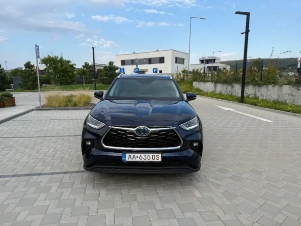 toyota-highlander-25-hybrid-dynamic-force-prestige-awd-e-cvt-139kw190hp-a1-big-0