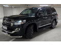 toyota-land-cruiser-200-v8-executive-lounge-small-3