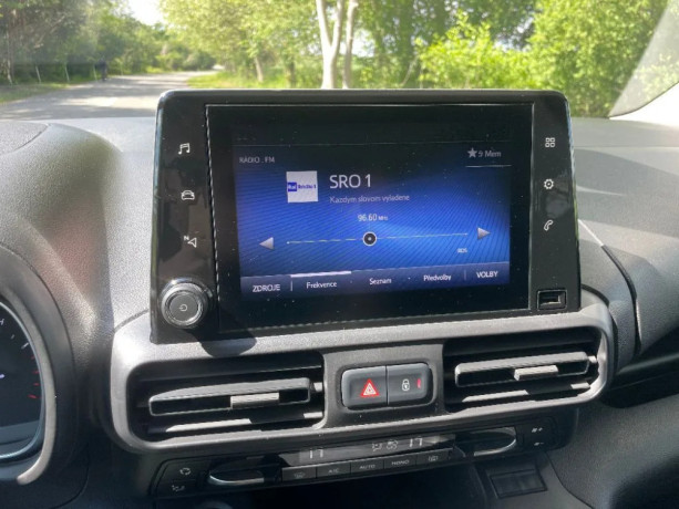 toyota-proace-city-verso-family-15d-big-1