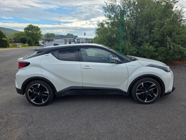 toyota-c-hr-18-hybrid-gr-sport-e-cvt-72kw98hp-a1-big-3