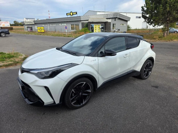 toyota-c-hr-18-hybrid-gr-sport-e-cvt-72kw98hp-a1-big-1