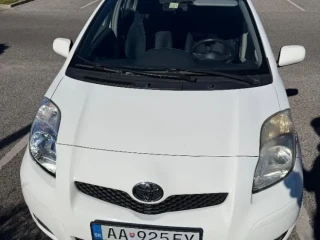 toyota-yaris-133i-dual-vvt-i-luna-74kw102hp-m6