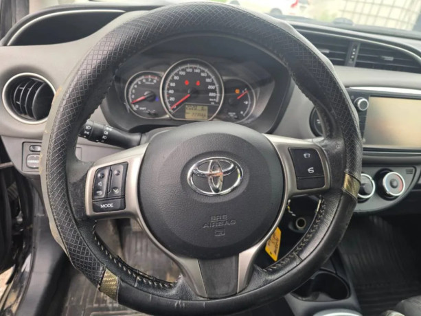 toyota-yaris-10-vvt-i-active-big-1