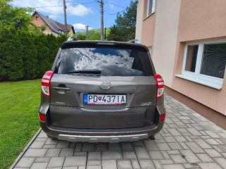 toyota-rav4-predaj