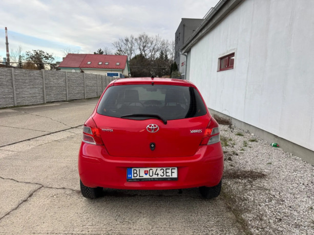 toyota-yaris-133i-dual-vvt-i-dream-big-1