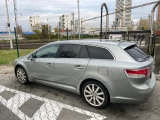 toyota-avensis-combi-110kw-automat